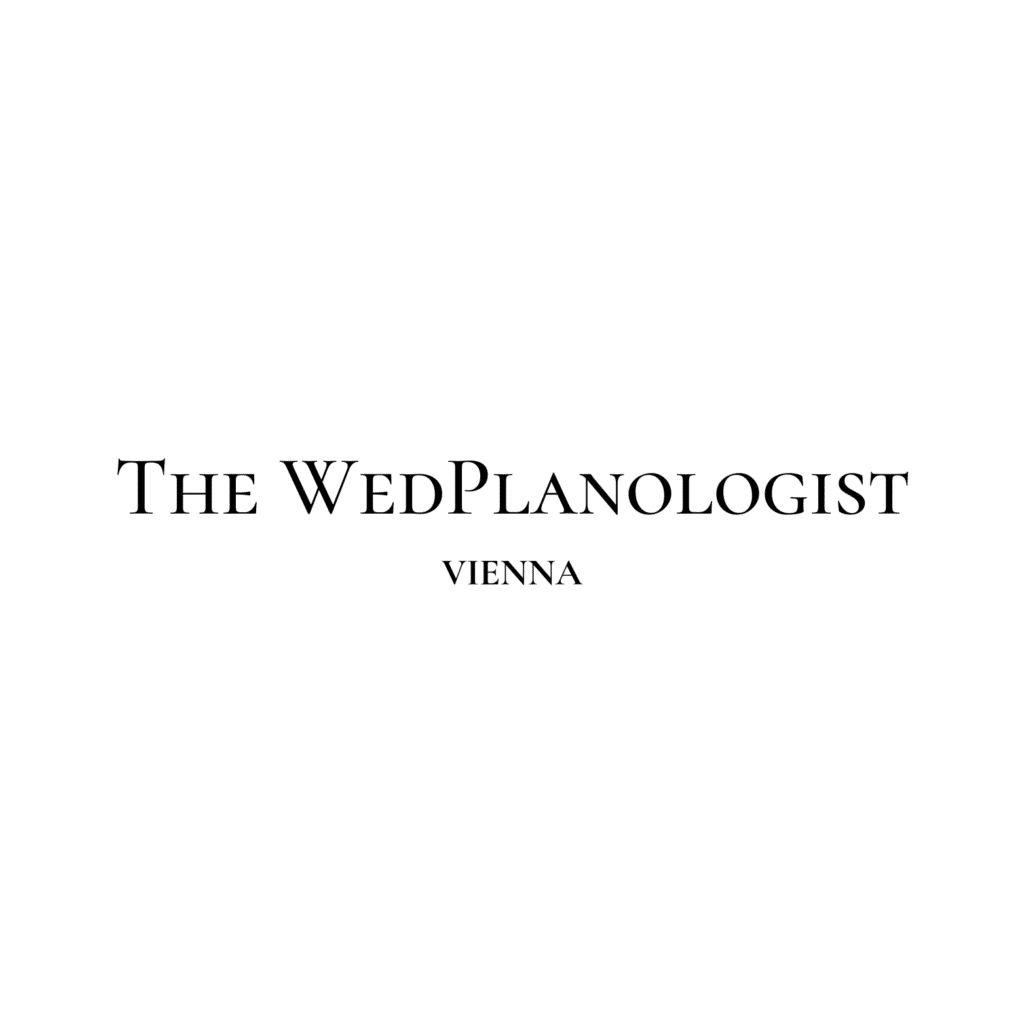 Das Bild zeigt den Text „The WedPlanologist“ in großer Schrift, darunter elegant „Vienna“. Dieses minimalistische Design ist perfekt für alle, die sich mit Hochzeitsplanung beschäftigen. Es bereitet die Bühne für Ihre Reise zur Hochzeit vor einem schlichten weißen Hintergrund.